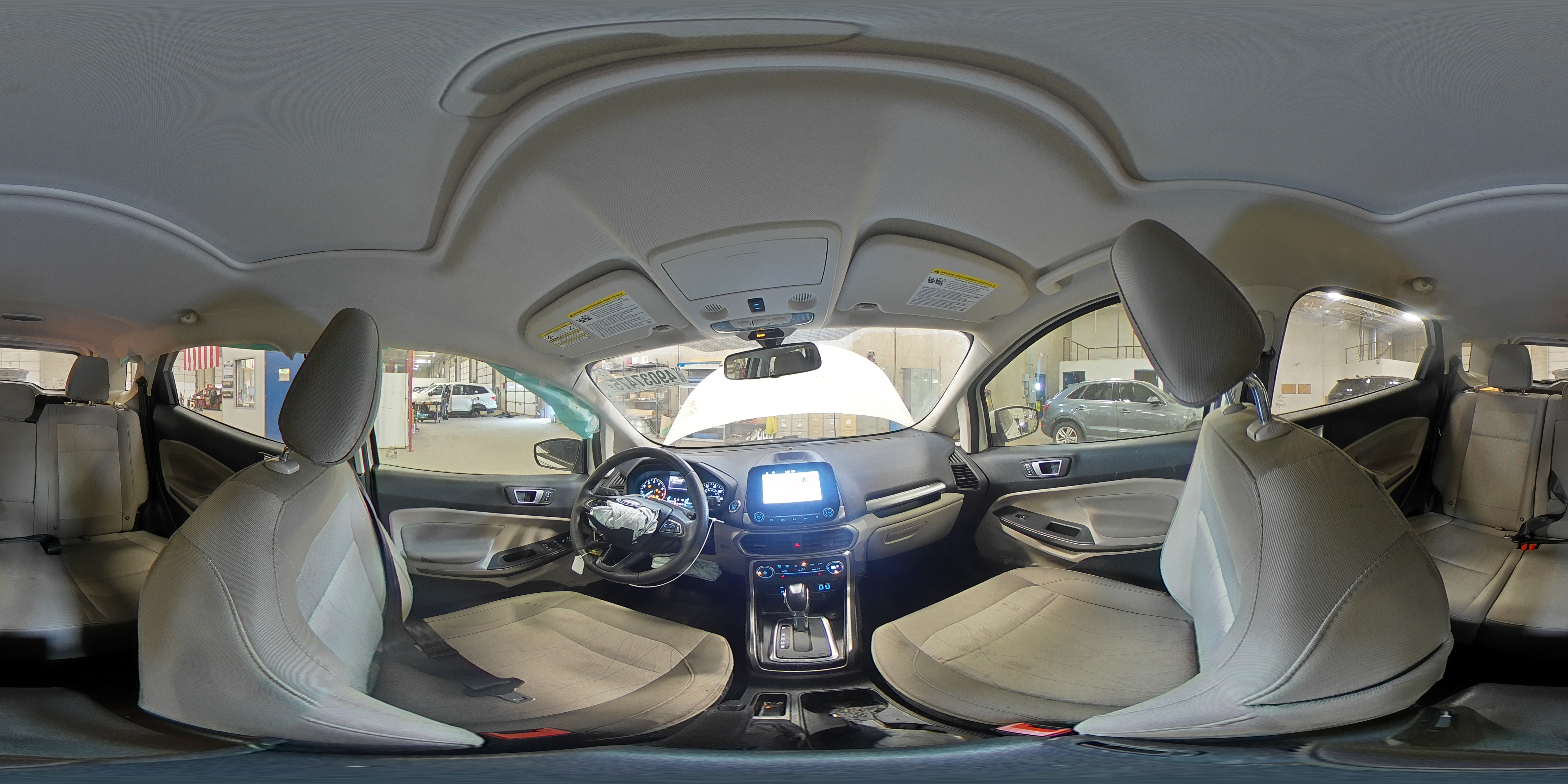 2018 Ford EcoSport - Image 14