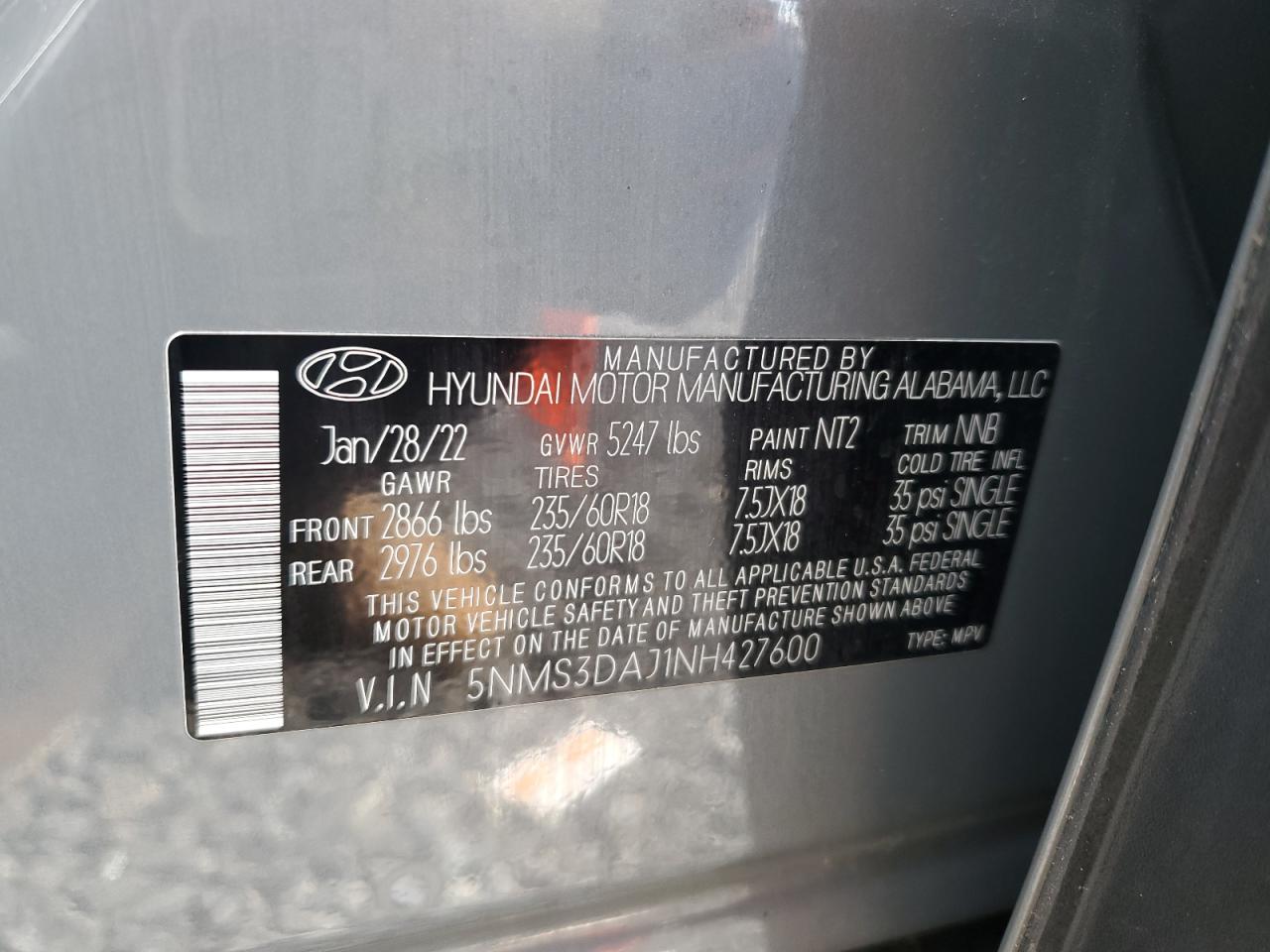 2022 Hyundai Santa Fe - Image 13