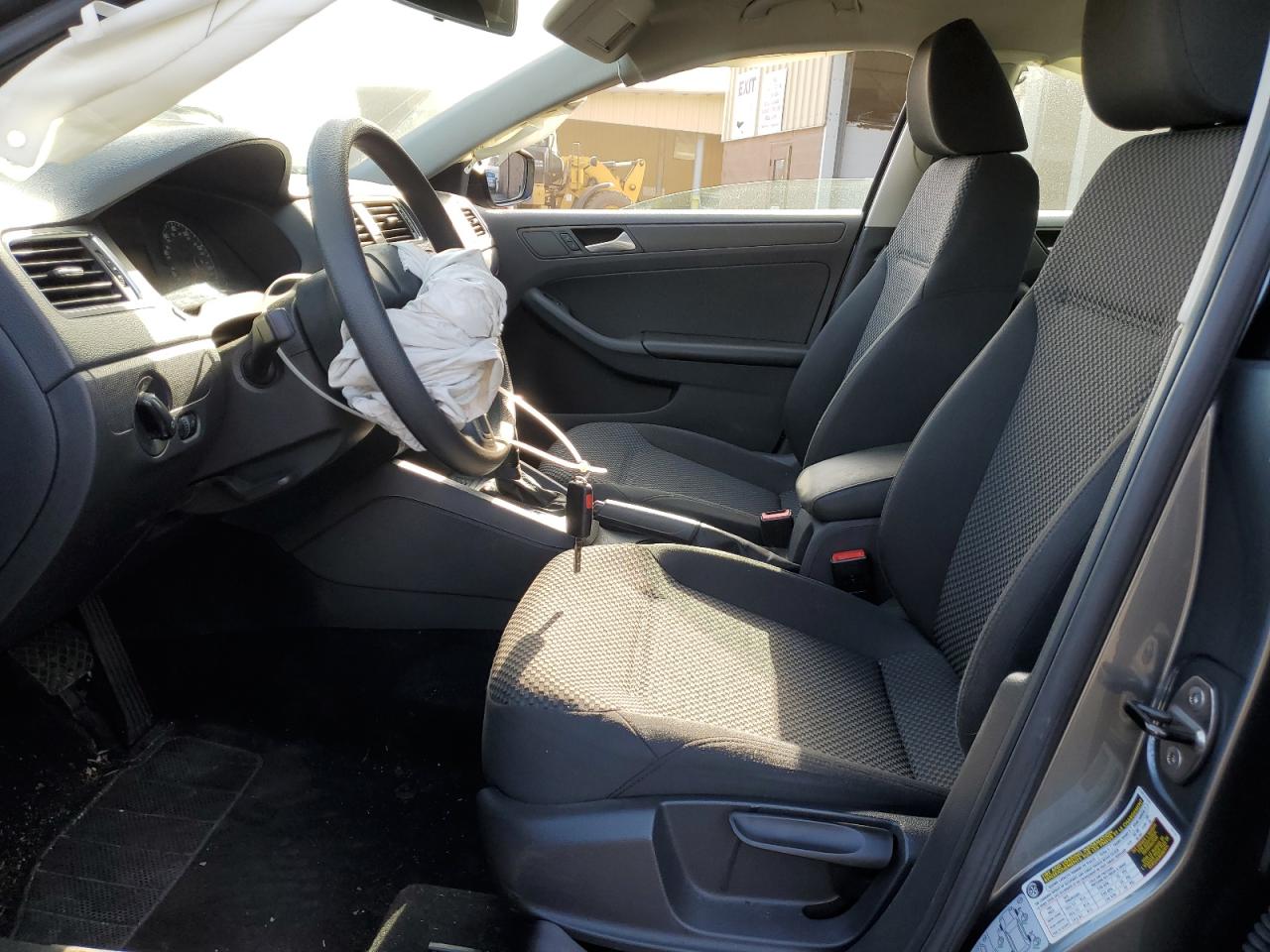 2014 Volkswagen Jetta - Image 7