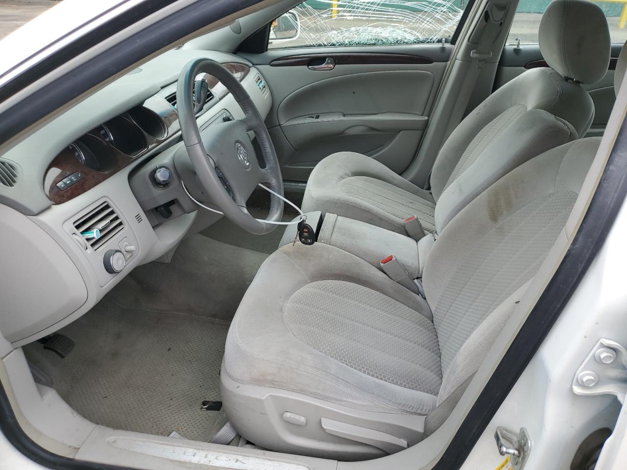 2011 Buick Lucerne Cx VIN: 1G4HA5EMXBU143070 Lot: 50940375
