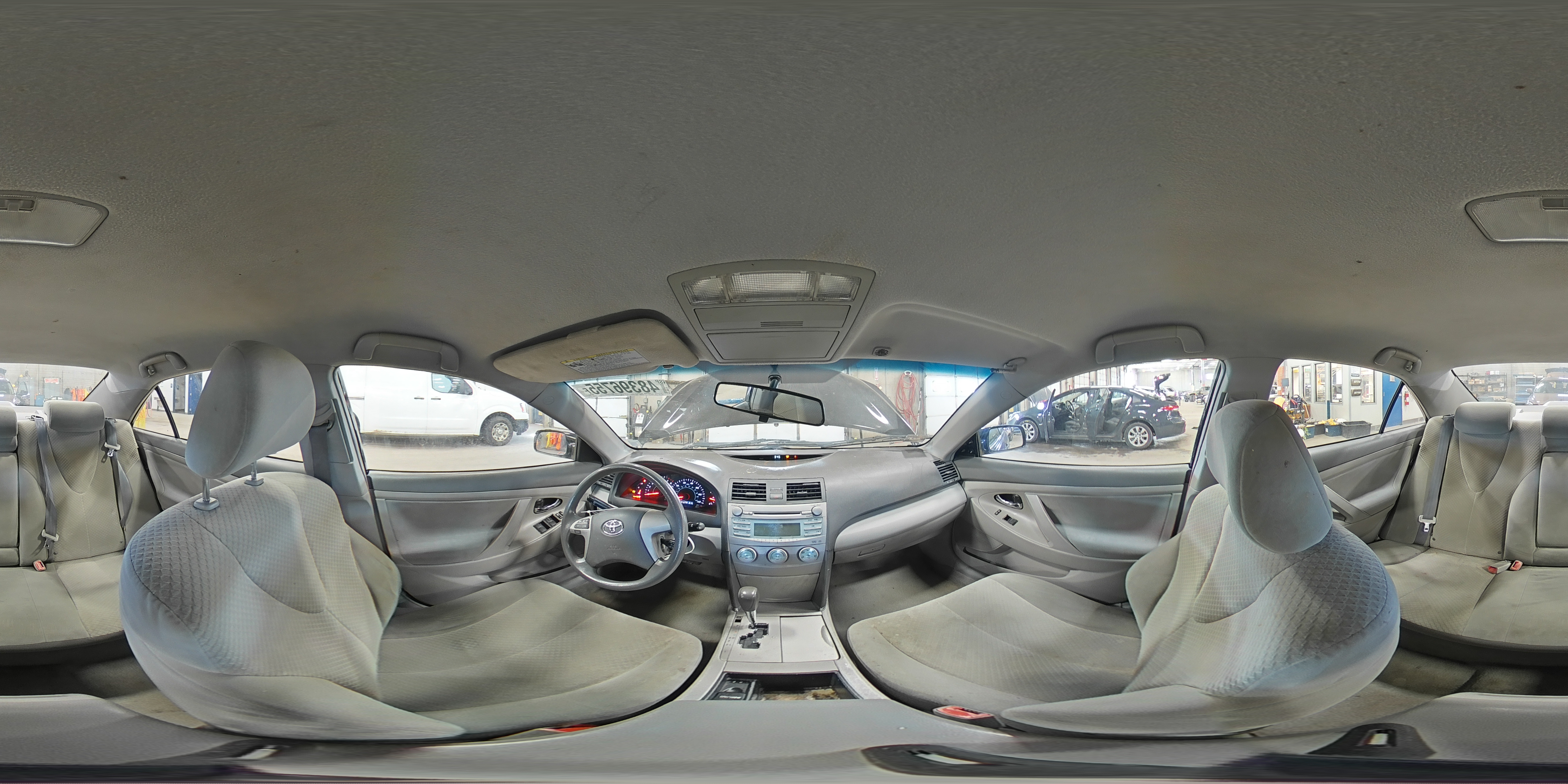 2007 Toyota Camry - Image 13