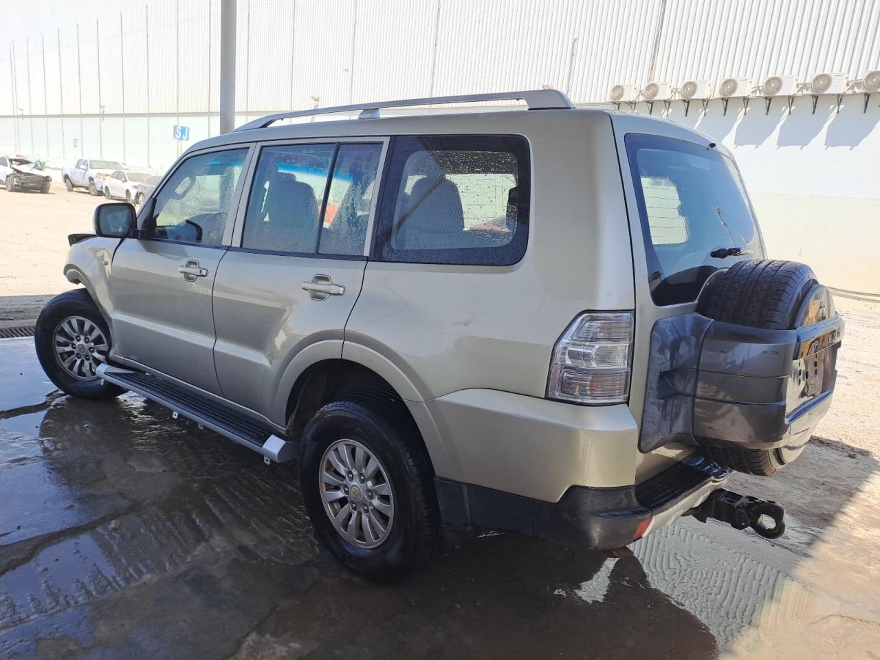 JMYLRV95WAJ713260 - 2010 Mitsubishi PAJERO - #50669705