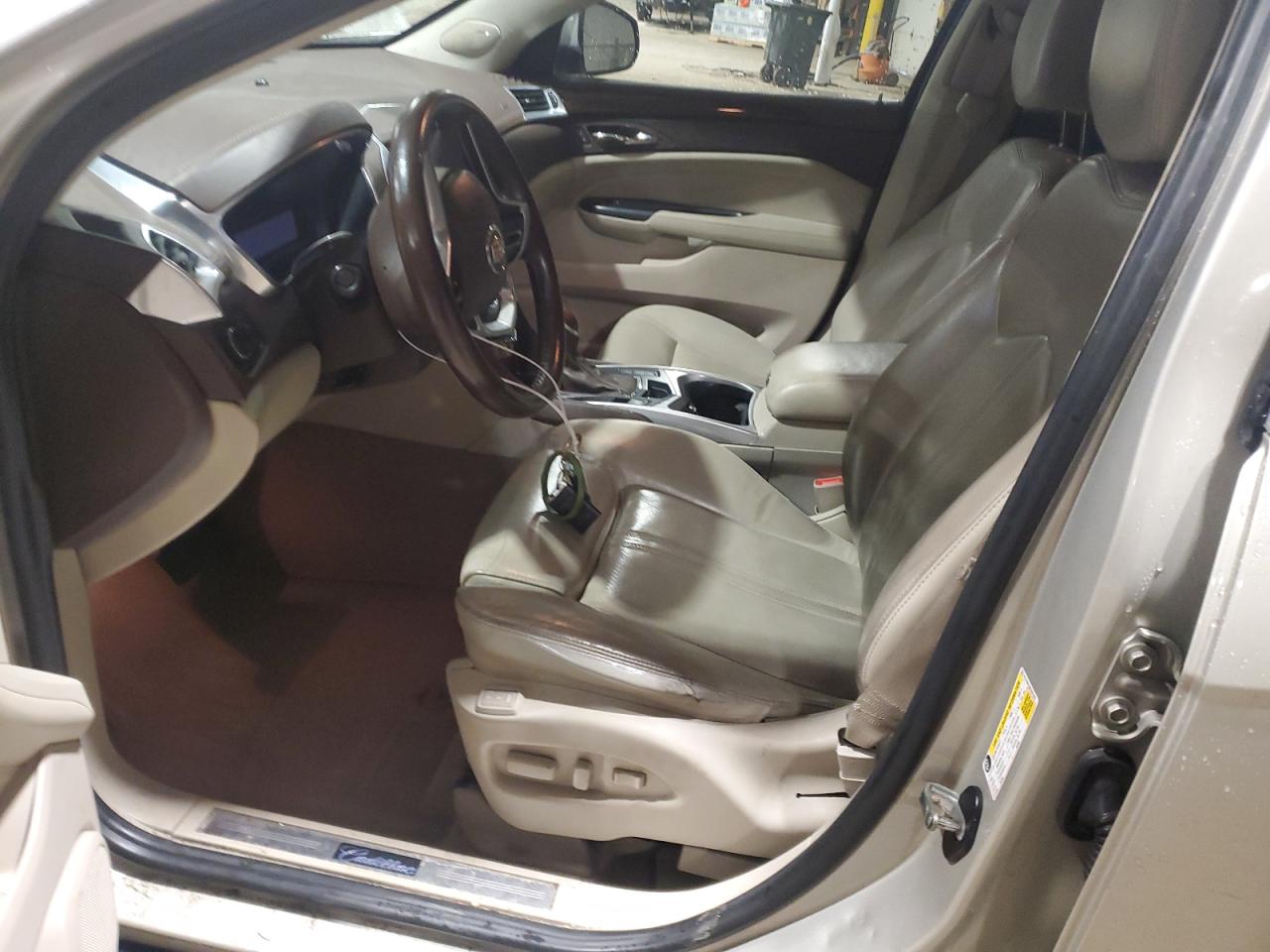 2014 Cadillac SRX - Image 7