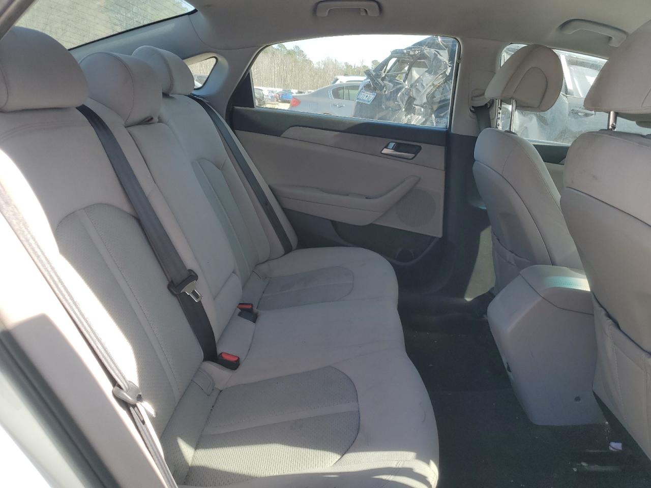 2017 Hyundai Sonata - Image 11
