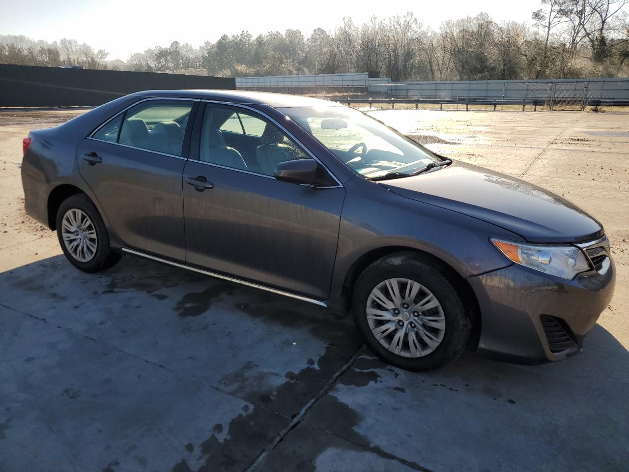 2014 Toyota Camry - Image 4