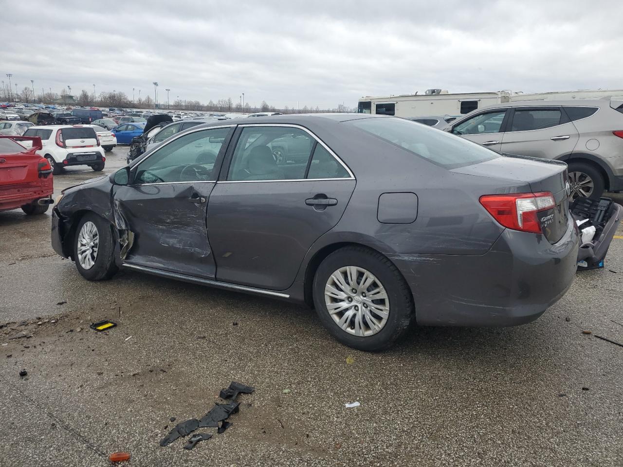 2014 Toyota Camry - Image 2