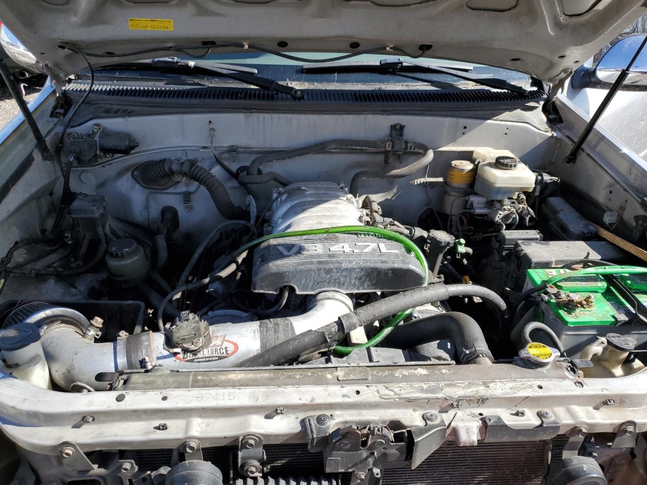 2004 Toyota Tundra - Image 11
