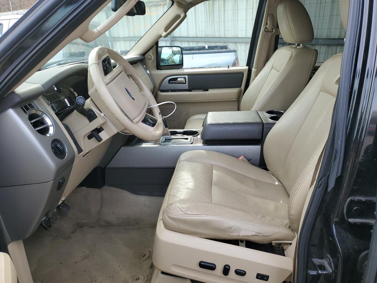 2014 Ford Expedition - Image 7