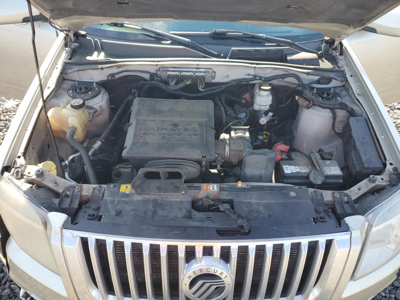 2010 Mercury Mariner - Image 14