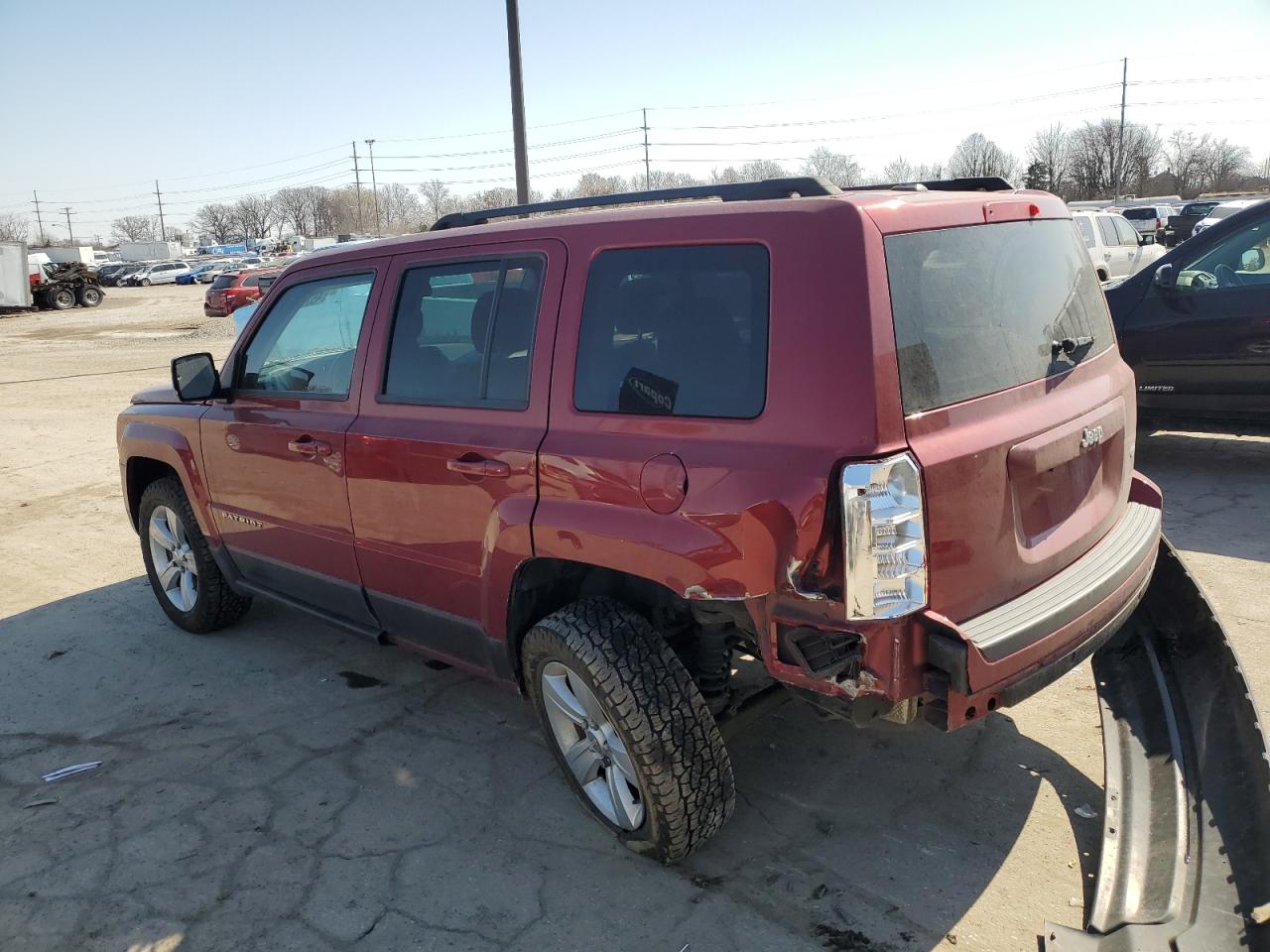 2015 Jeep Liberty (Patriot) - Image 2