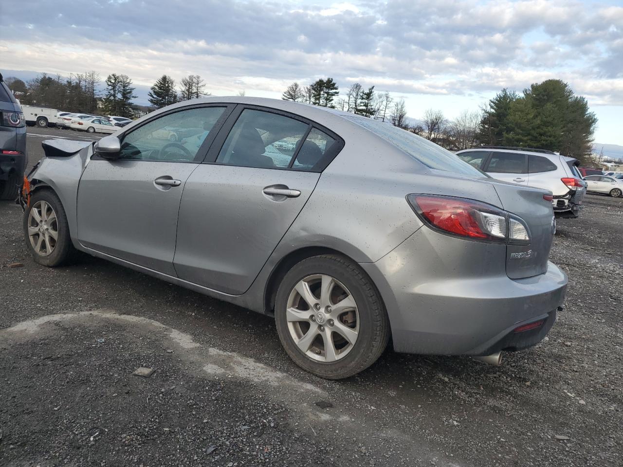 2011 Mazda 3 - Image 2