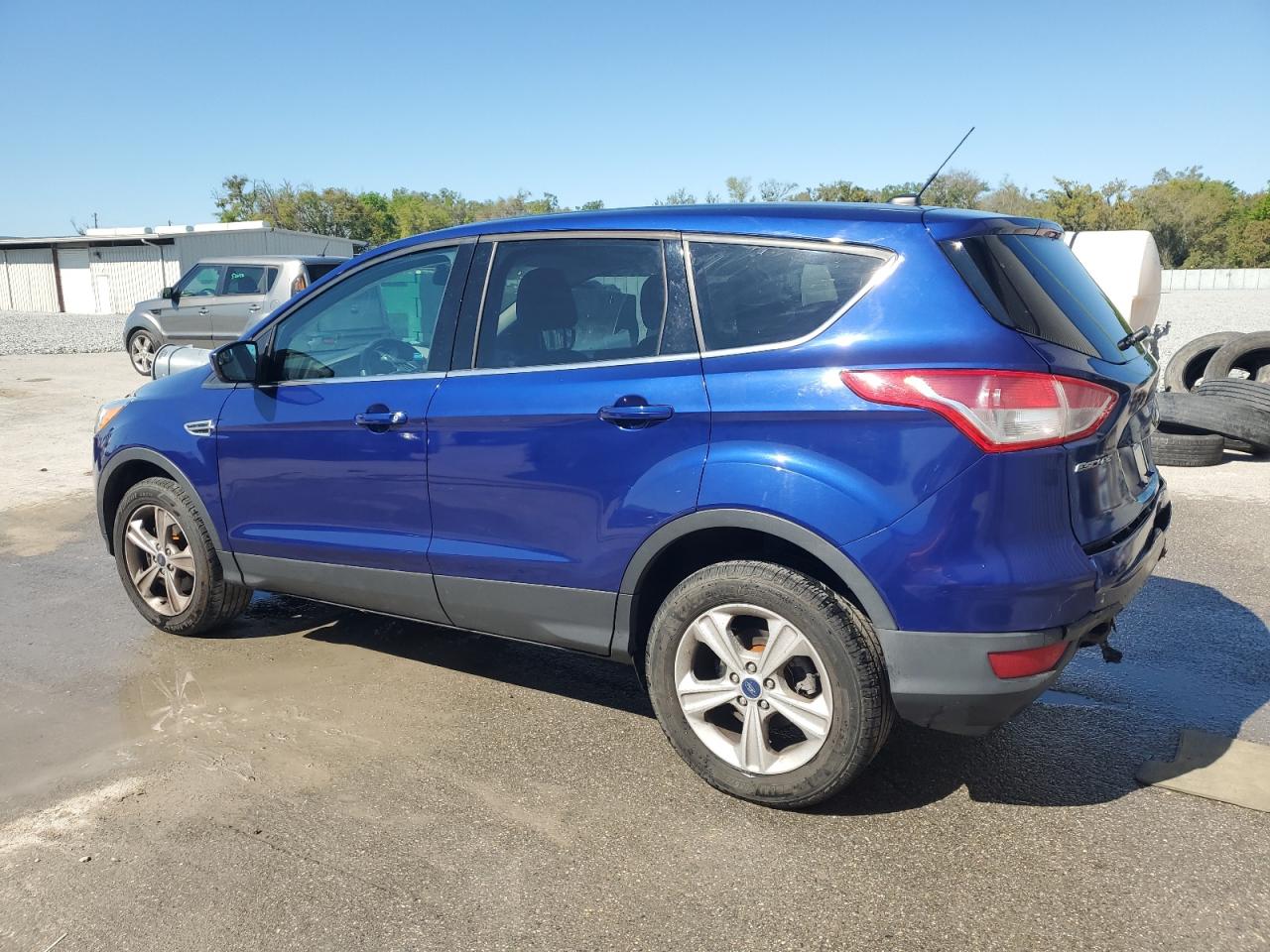 2014 Ford Escape - Image 2