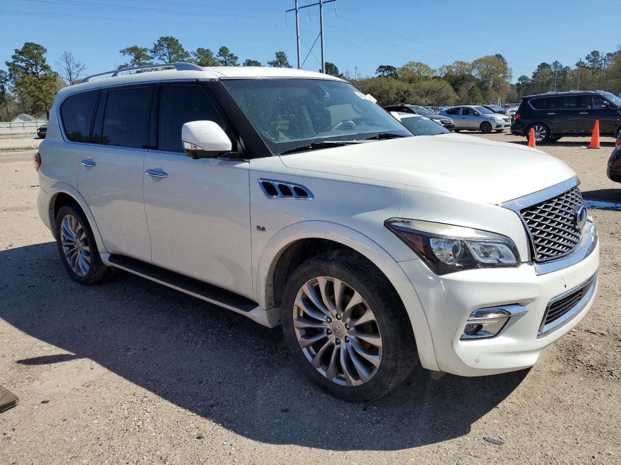2016 Infiniti QX80 - Image 4