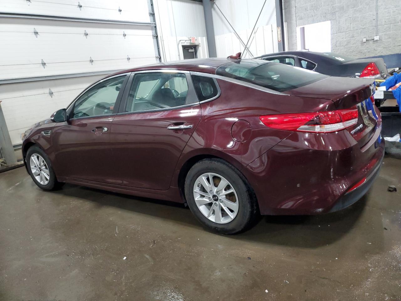2018 Kia Optima - Image 2