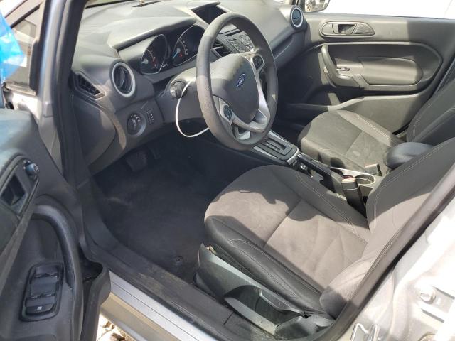  FORD FIESTA 2018 Серебристый