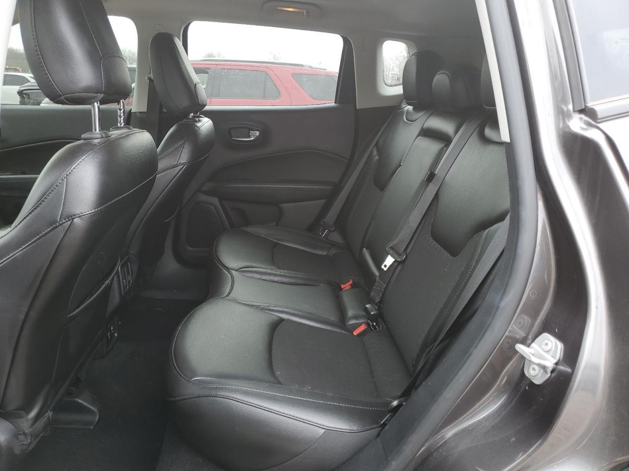 2021 Jeep Compass - Image 11