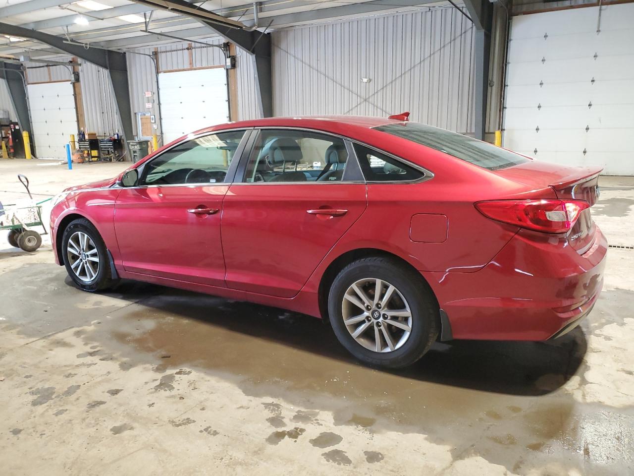 2015 Hyundai Sonata - Image 2