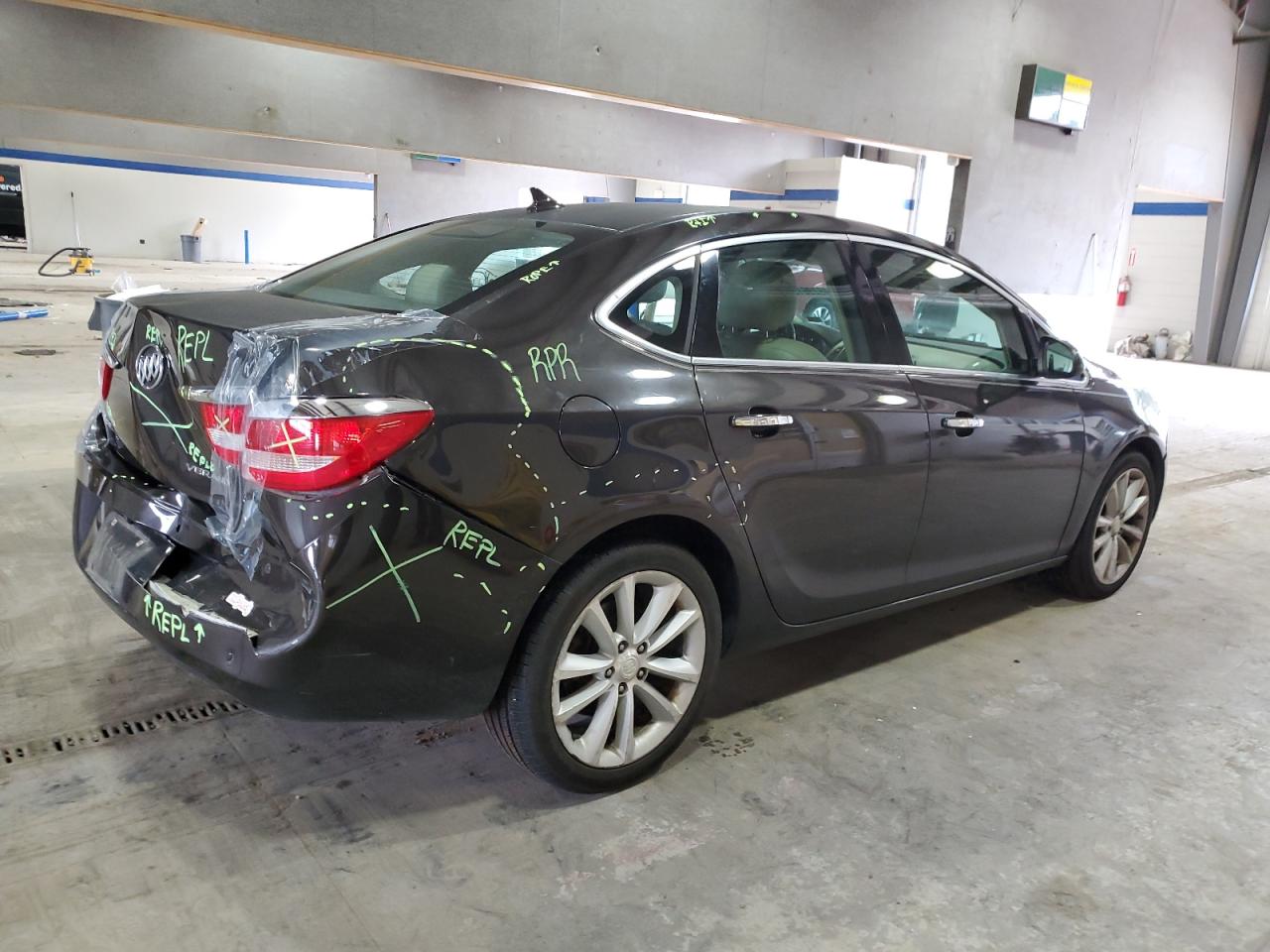 2014 Buick Verano - Image 3