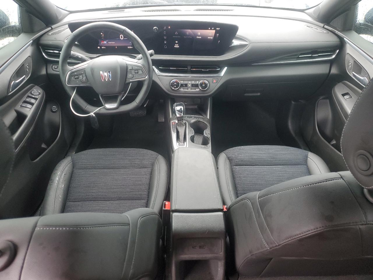 2025 Buick Envista - Image 8