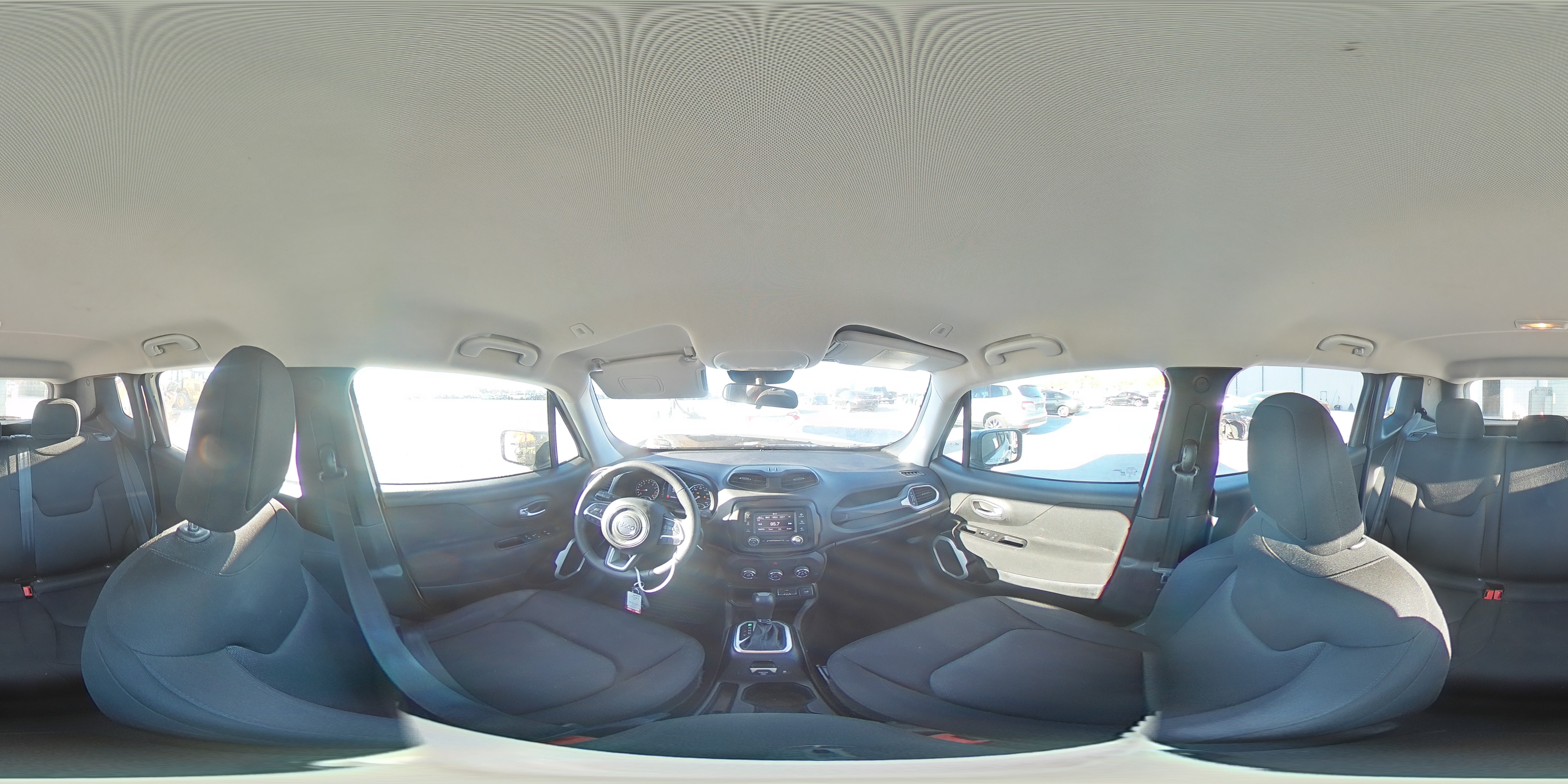 2020 Jeep Renegade - Image 15