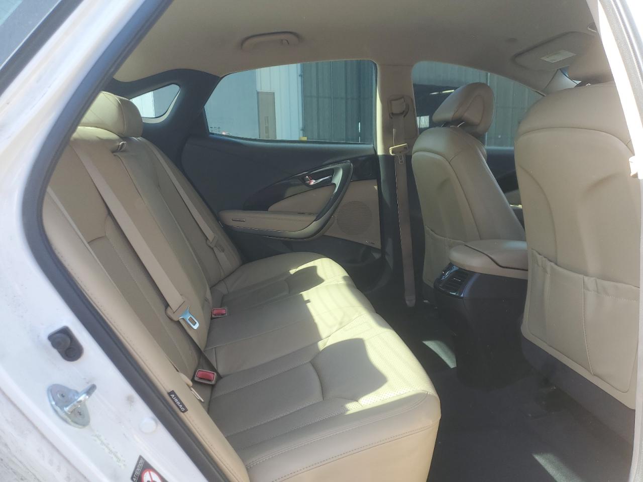 2013 Hyundai Azera - Image 10