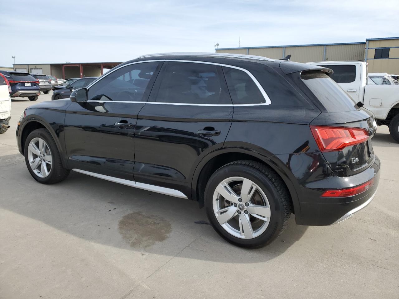 2018 Audi Q5 - Image 2