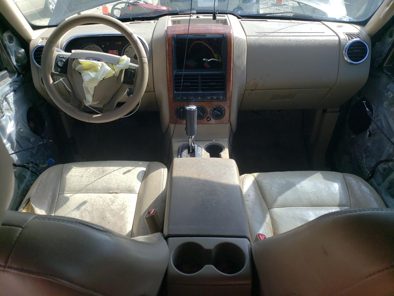 2008 Ford Explorer - Image 8