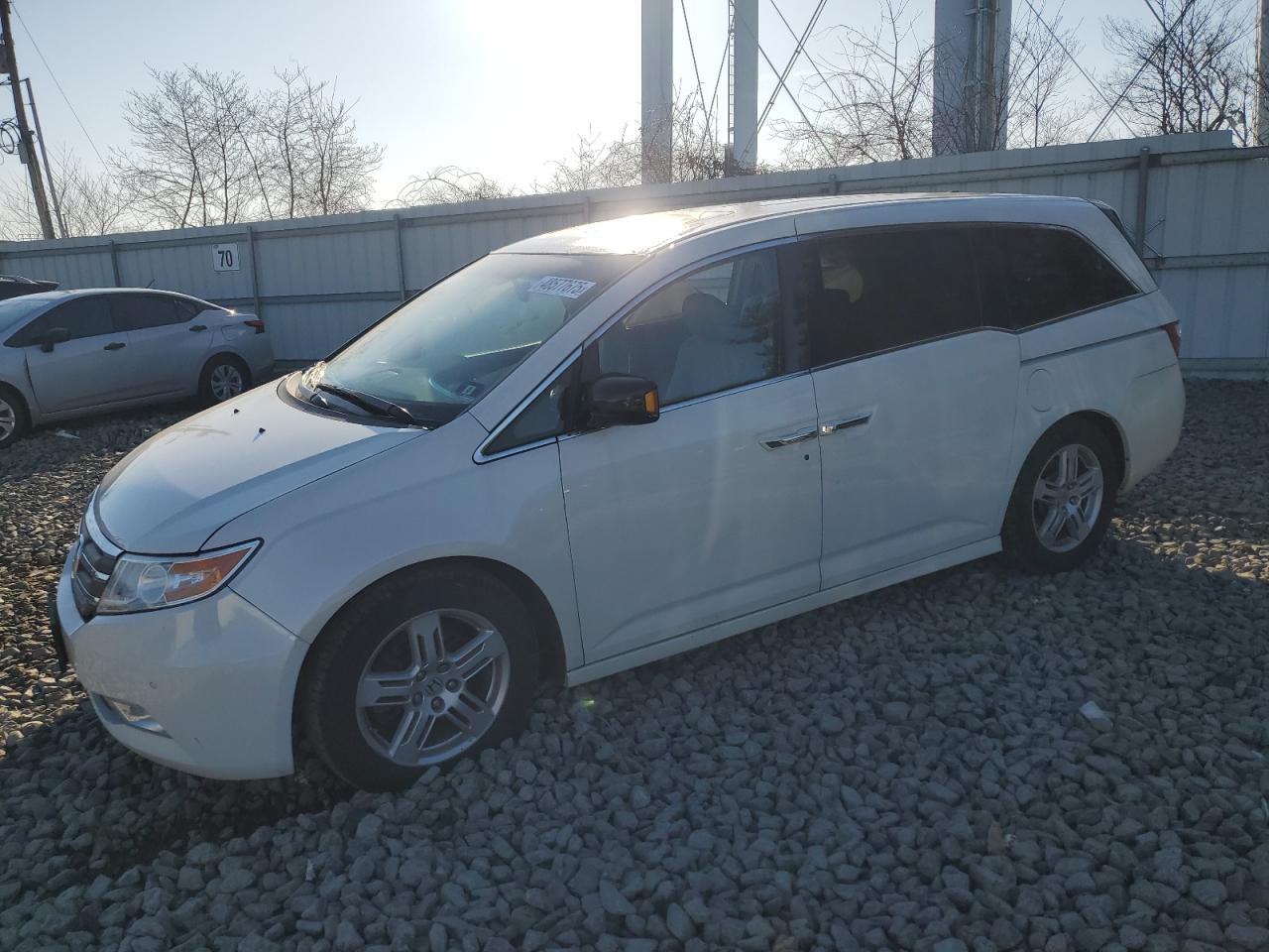 2013 Honda Odyssey - Image 1