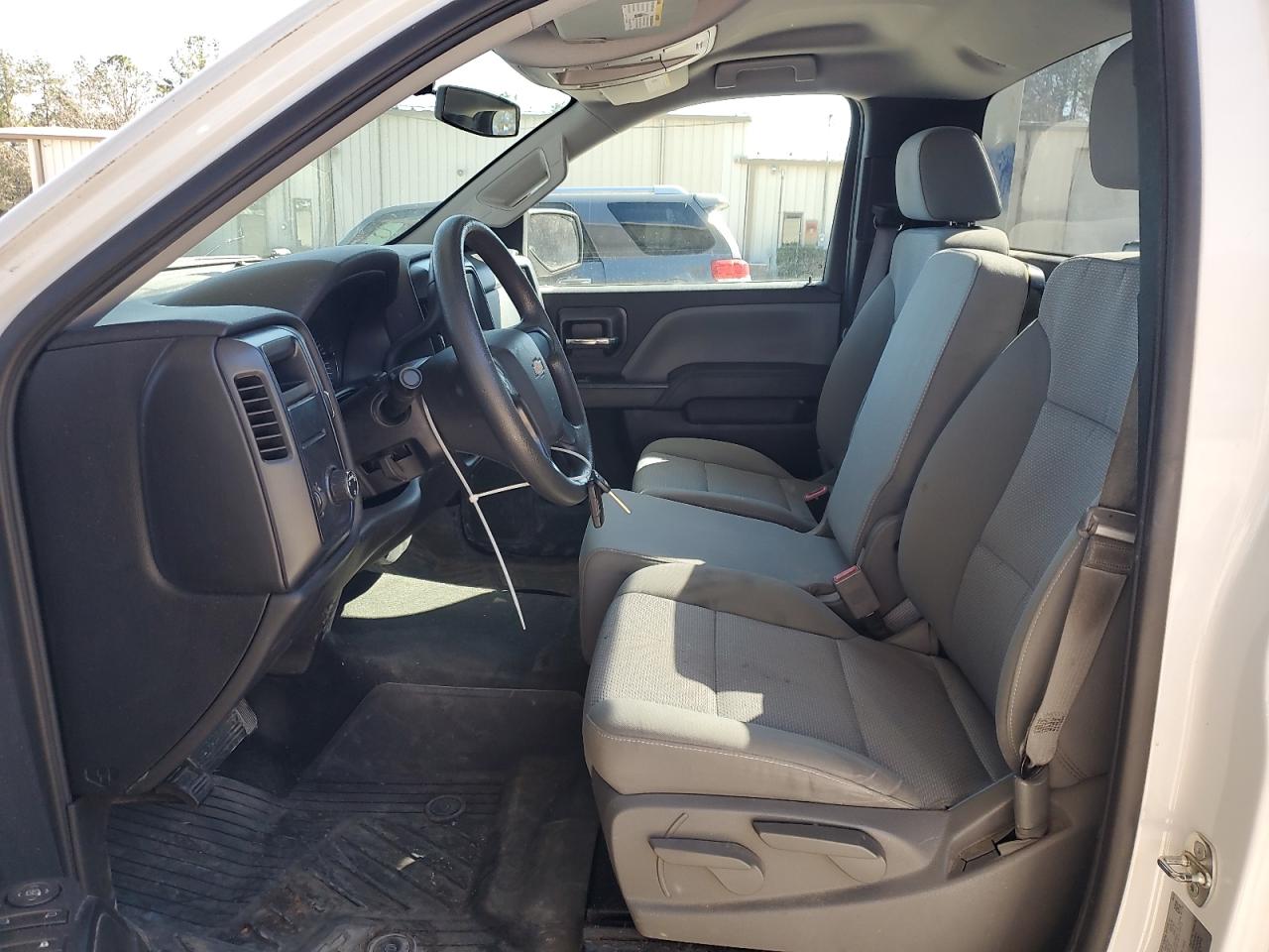2016 Chevrolet Silverado - Image 7