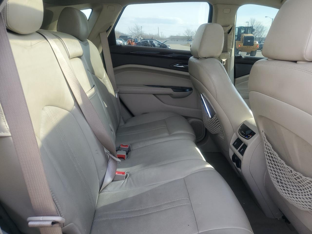 2015 Cadillac SRX - Image 11