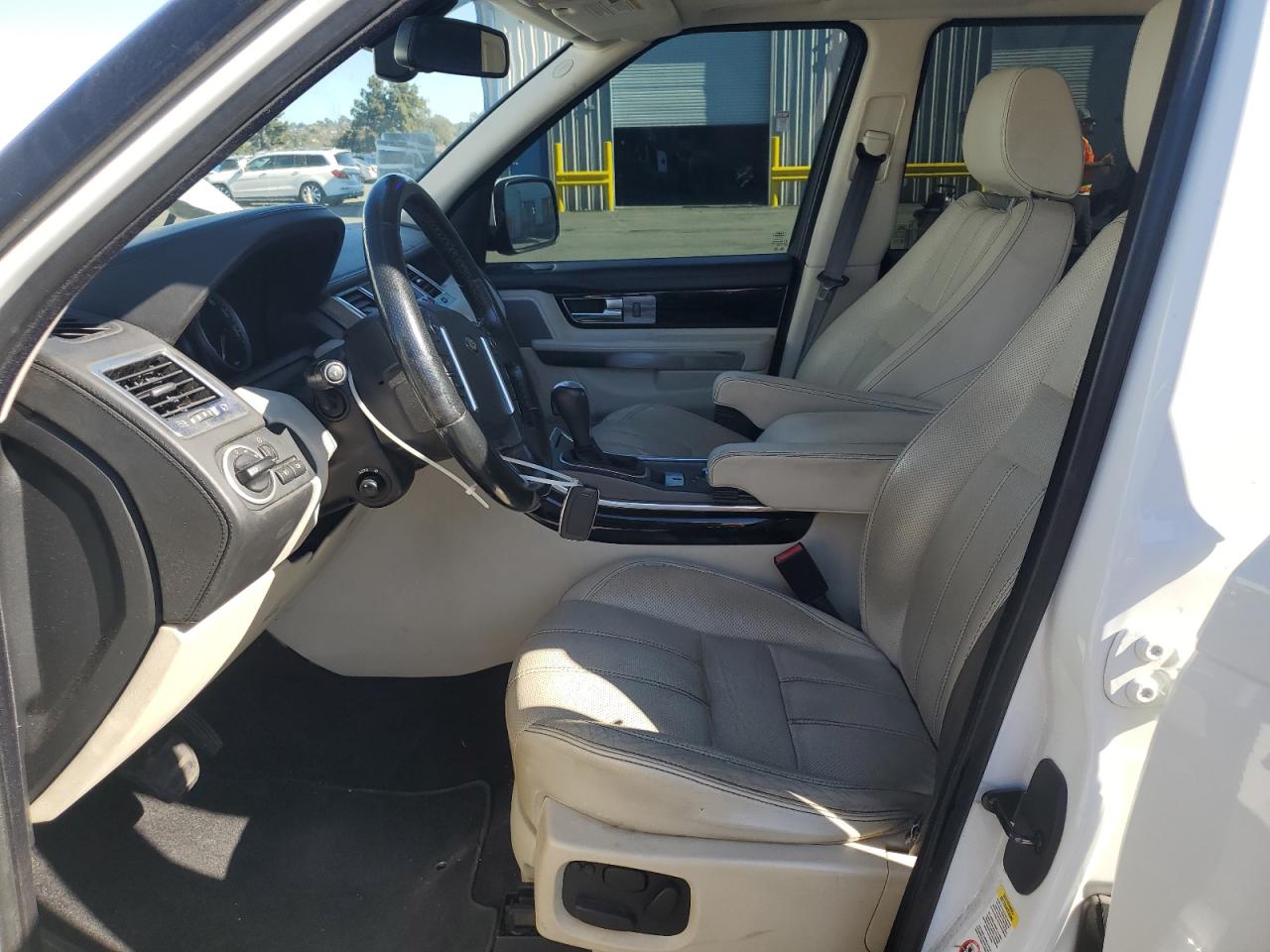 2011 Land Rover Range Rover Sport Lux VIN: SALSK2D43BA270356 Lot: 49288065