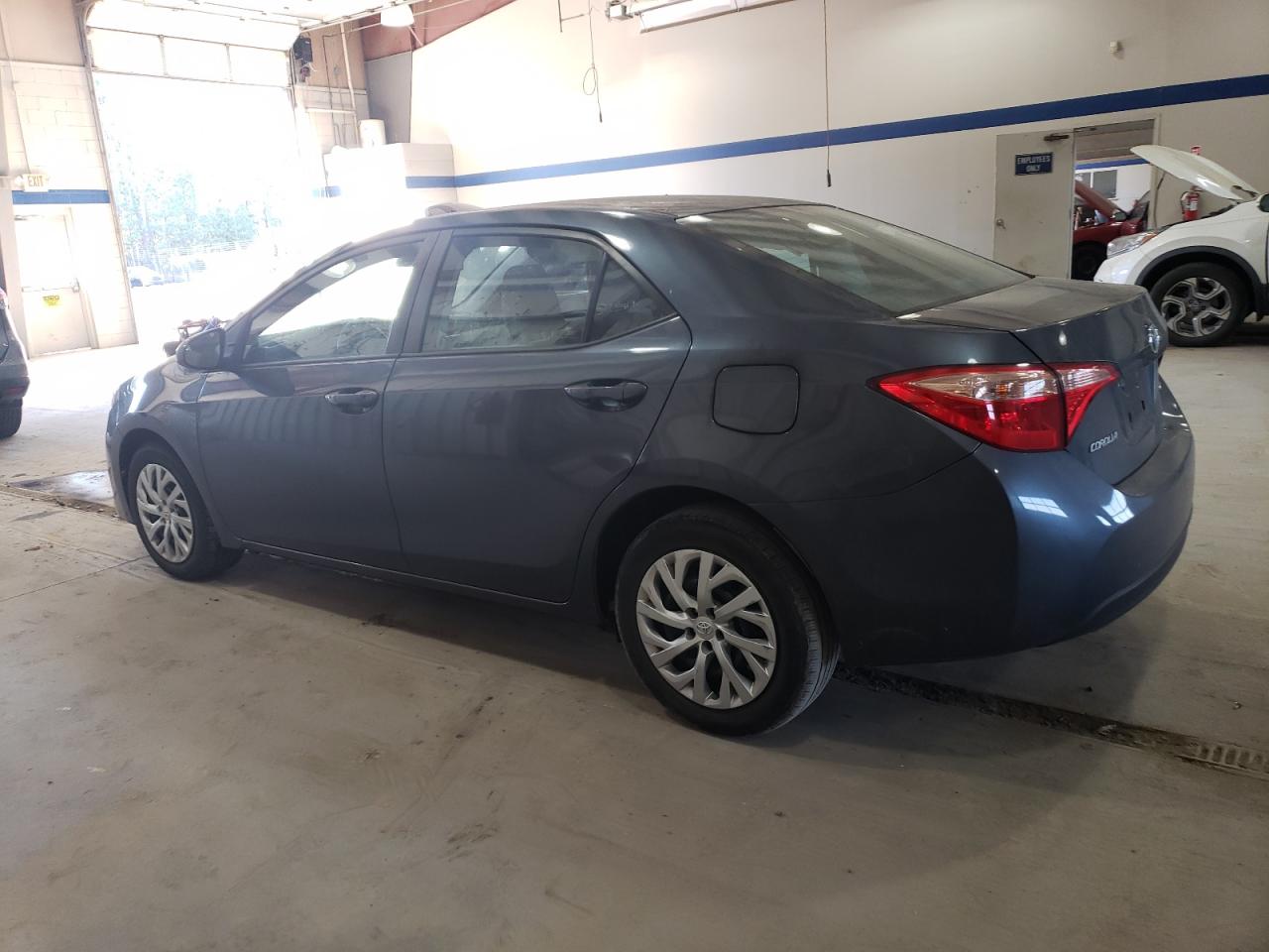 2017 Toyota Corolla - Image 2