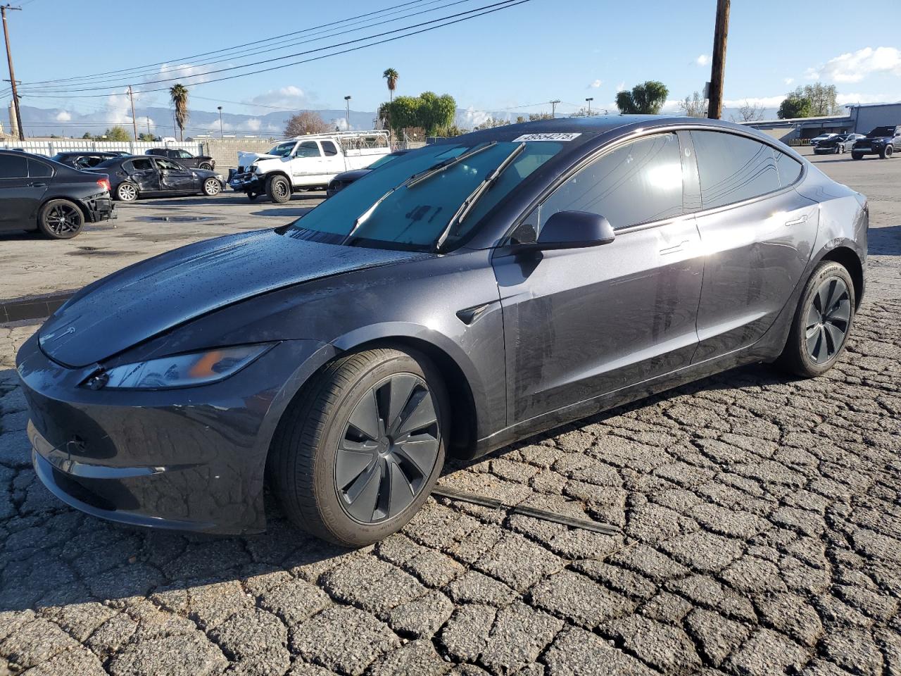 2024 Tesla Model 3 продається в Colton, CA - All Over