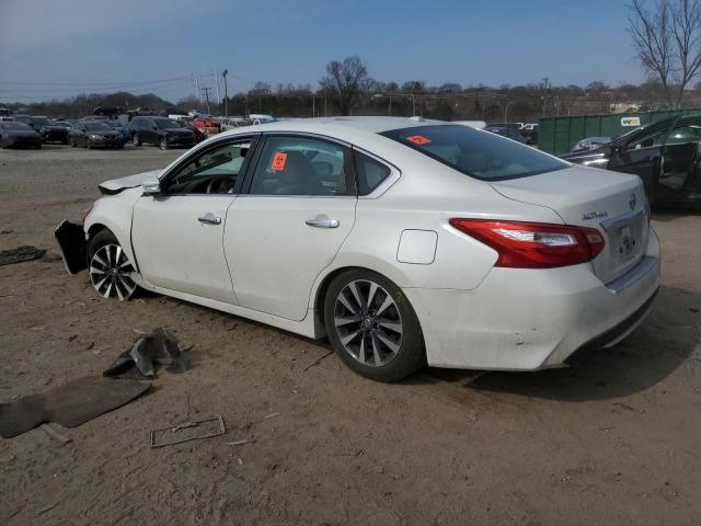 Sedans NISSAN ALTIMA 2016 Biały