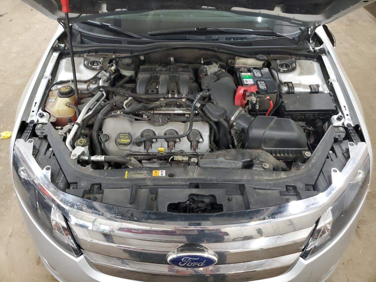 2012 Ford Fusion - Image 12