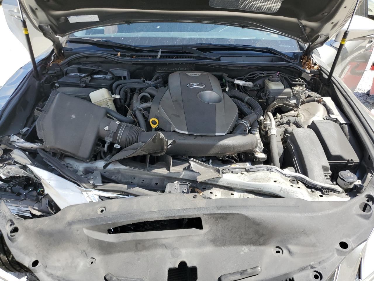 2016 Lexus IS - Image 12