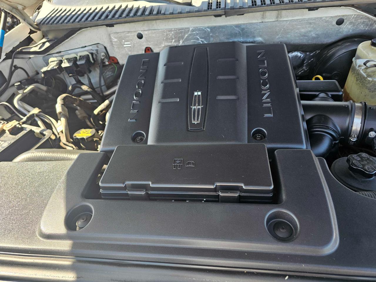 2009 Lincoln Navigator VIN: 5LMFU28599EJ002 Lot: 47901555