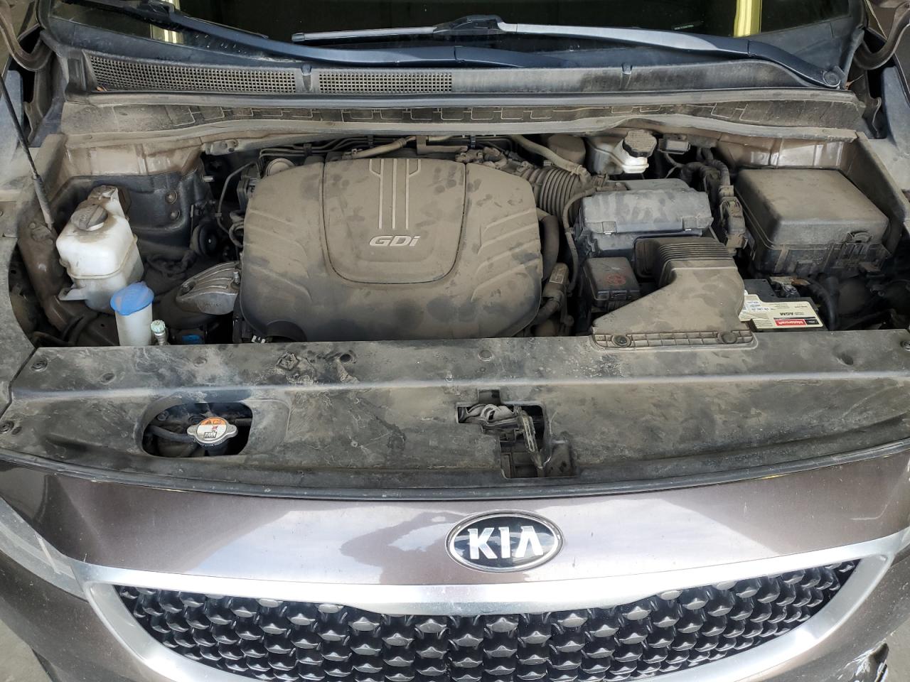 2016 Kia Sedona - Image 12