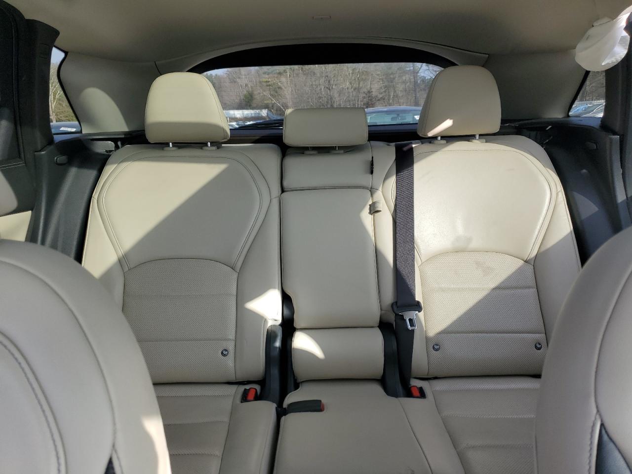 2019 Infiniti QX50 - Image 10