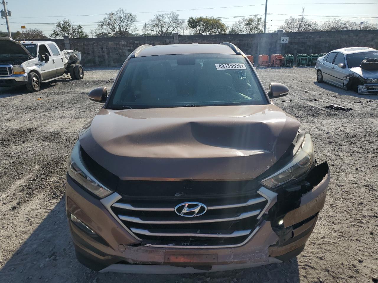 2017 Hyundai Tucson - Image 5