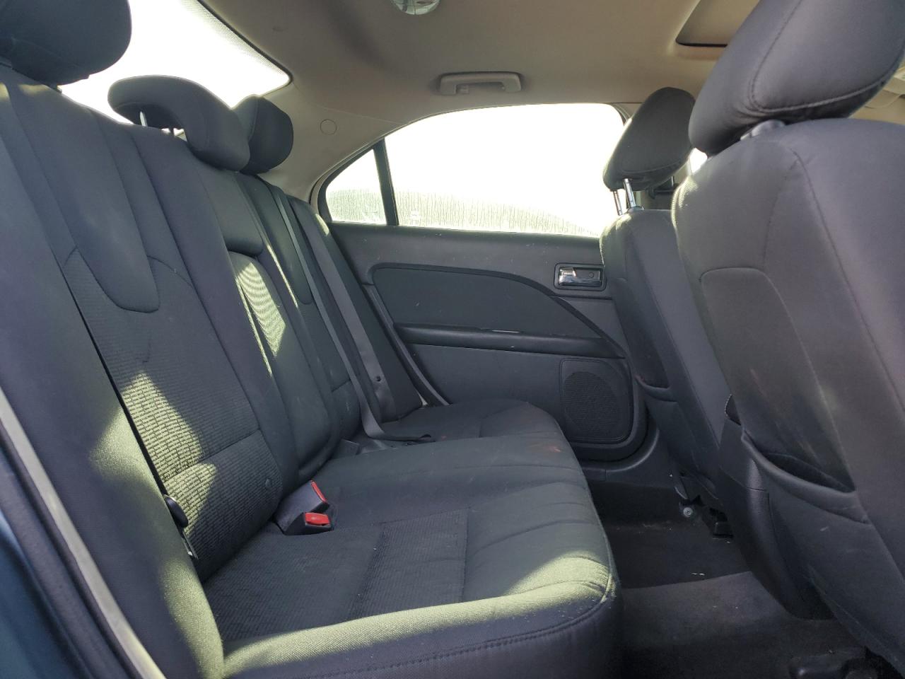 2012 Ford Fusion - Image 10