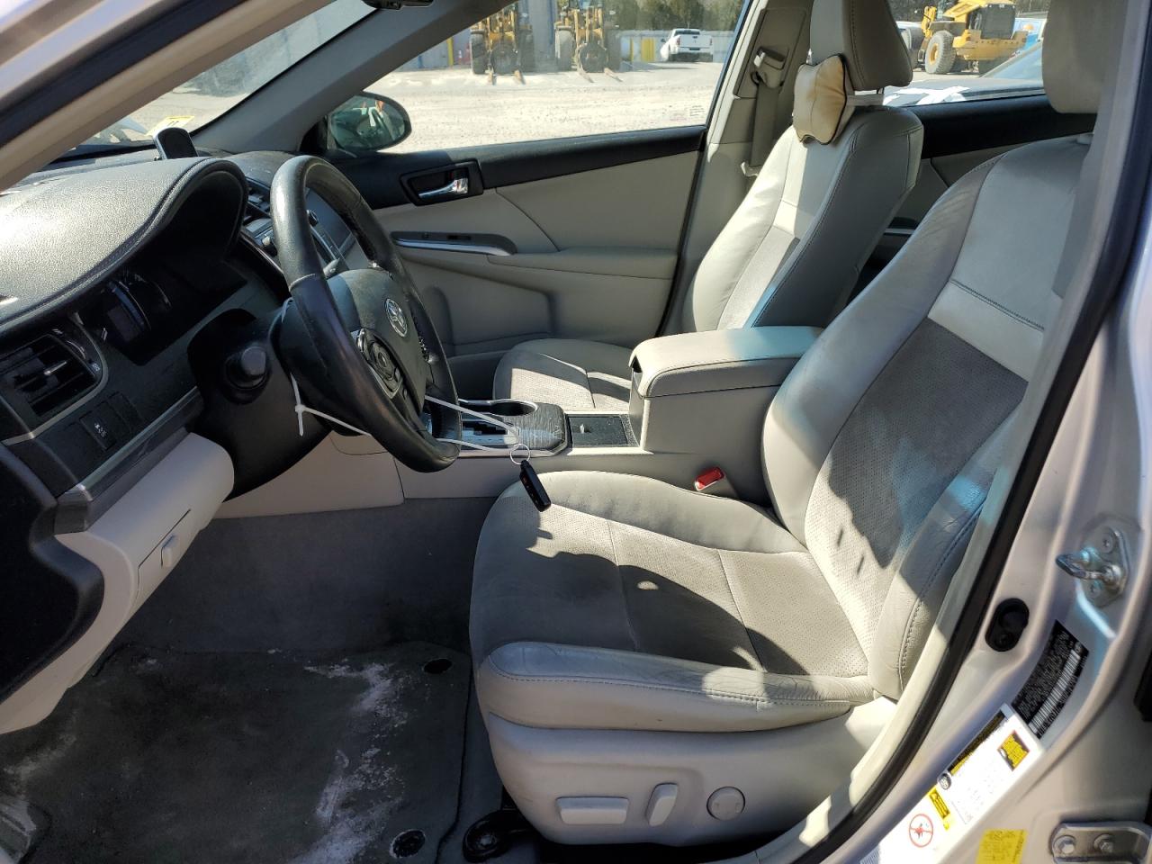 2012 Toyota Camry - Image 7