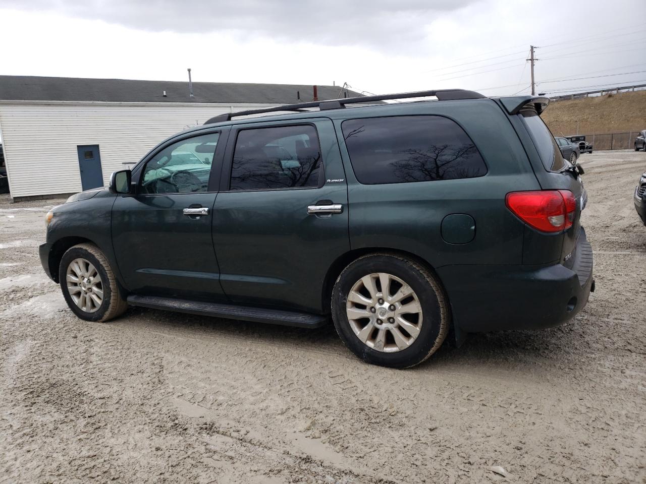 2008 Toyota Sequoia - Image 2