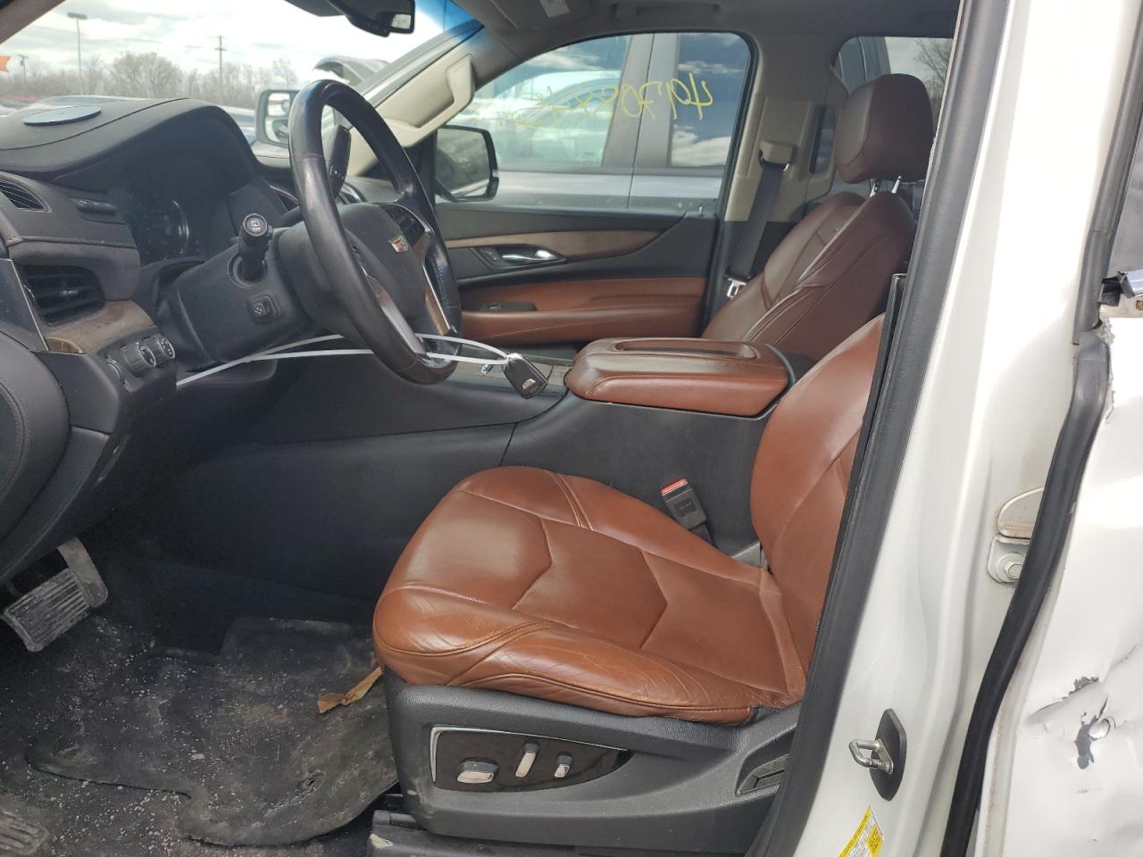 2016 Cadillac Escalade - Image 7