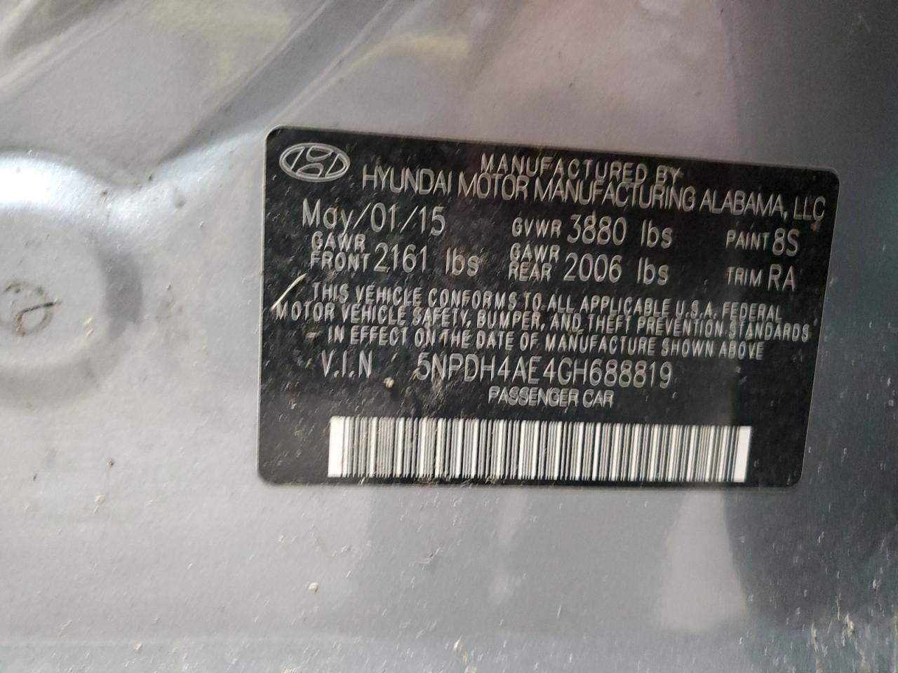 2016 Hyundai Elantra - Image 12