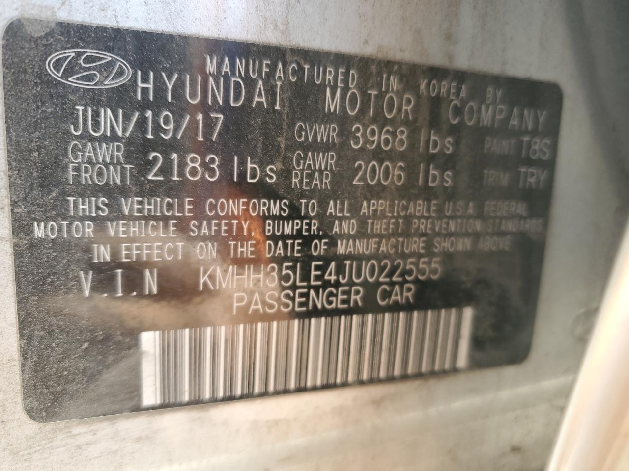 2018 Hyundai Elantra - Image 13