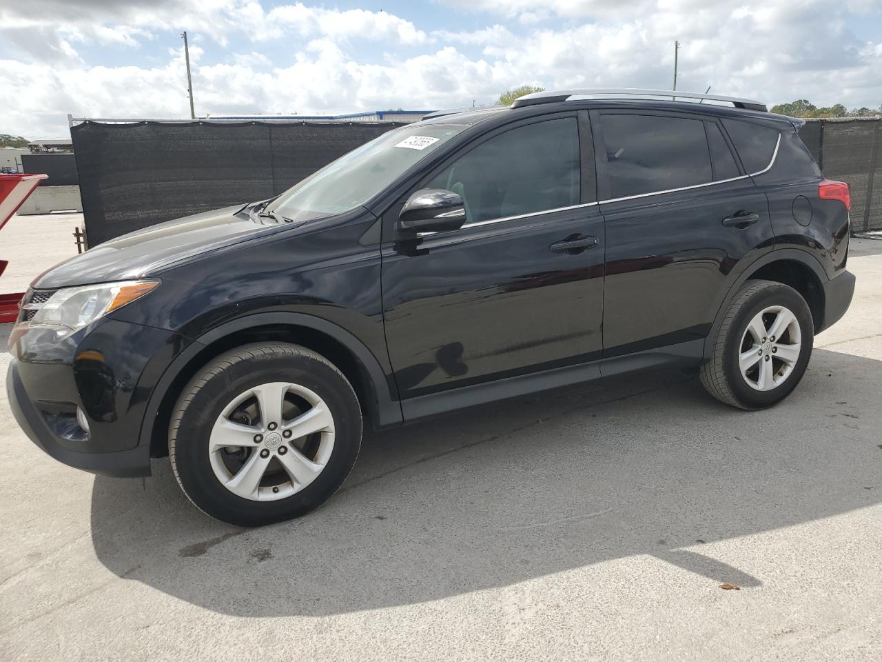 2014 Toyota RAV 4 - Image 1