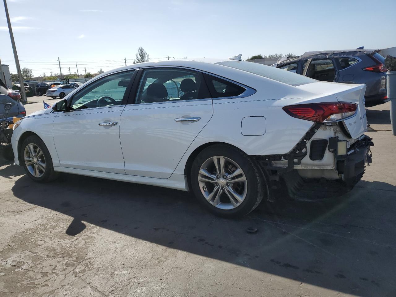 2018 Hyundai Sonata - Image 2