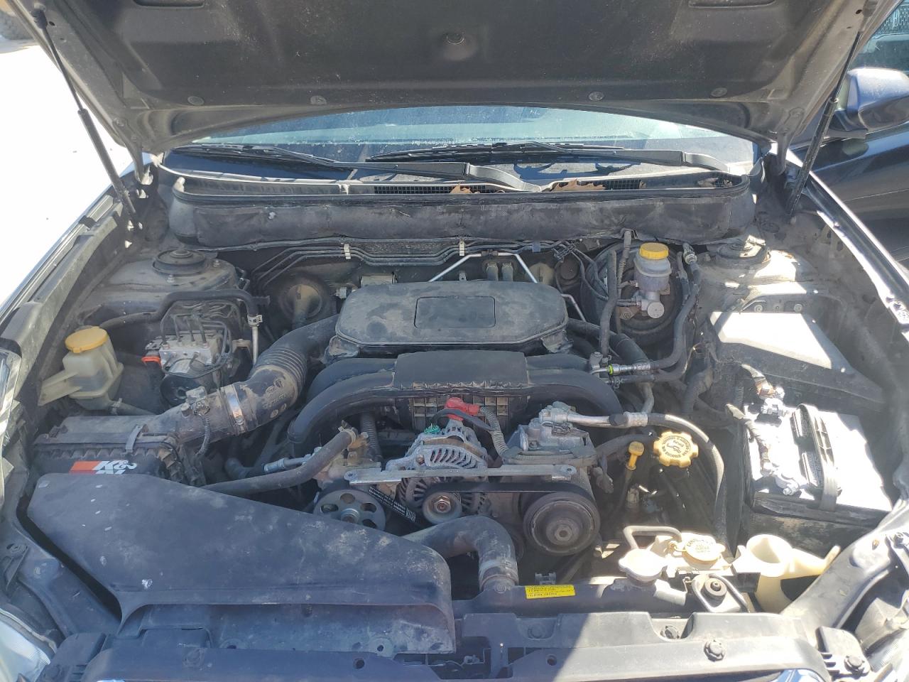 2011 Subaru Outback - Image 12