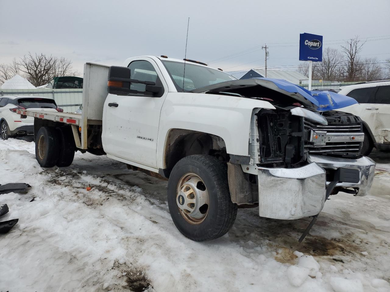 2015 Chevrolet Silverado - Image 4